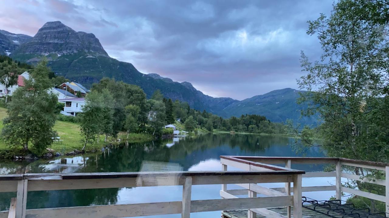 House On The Lake Bogen Exterior foto